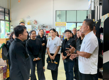 นายนิรันดร์ มูลธิดา อธิบดีกรมส่งเสริมสหกรณ์ และคณะ ... พารามิเตอร์รูปภาพ 12